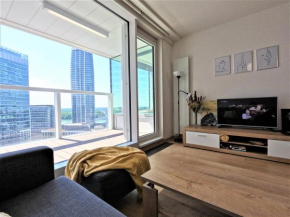 Panorama apartment, FREE parking, 18th floor, view